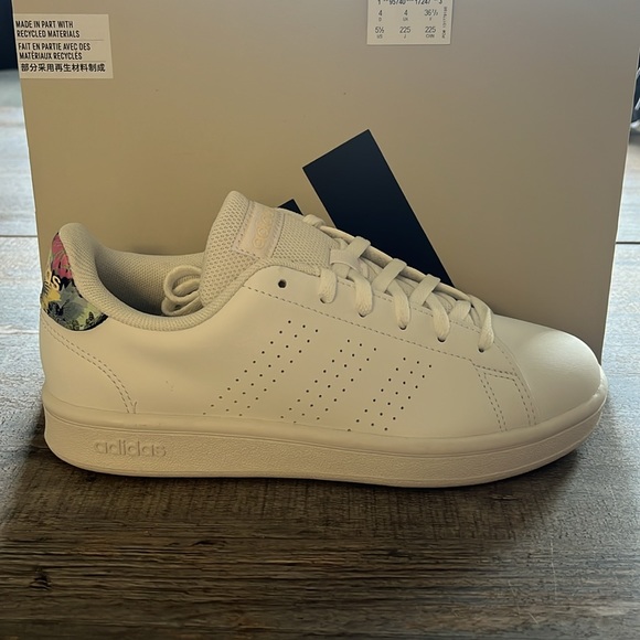 NWT ADIDAS ADVANTAGE BASE COURT LIFESTYLE WOMEN'S SHOES GW9289 - Picture 3 of 11